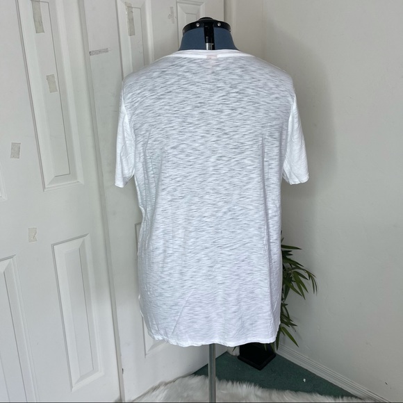 🌵White Burnout Graphic Tee “LOVE YOUR EARTH” NWT - Picture 3 of 11